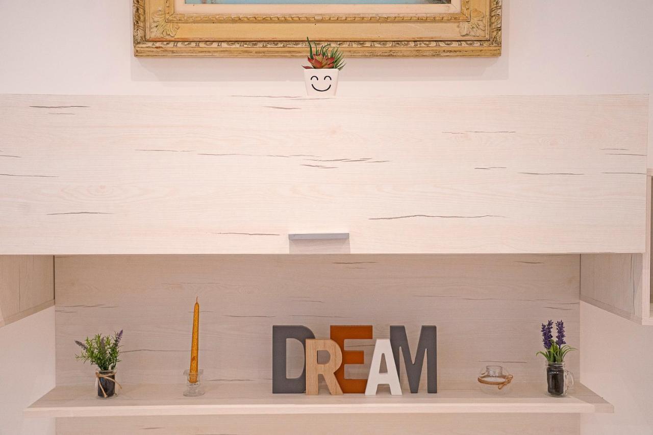 Casa Donna Lidia Apartment ซาโวนา ภายนอก รูปภาพ